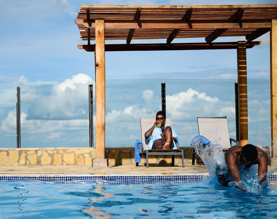 Kajiado Saab Royale Resort מראה חיצוני תמונה